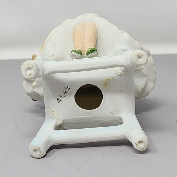 Vintage Lefton Ceramic Girl Figurine With‎ Cat Sitting On Chair - Picture 6 of 10